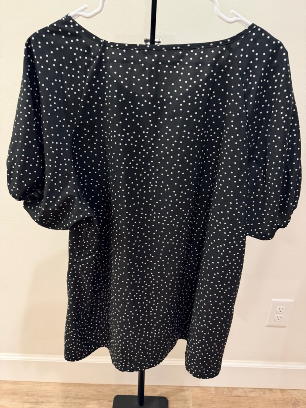 BloomChic Polka Dot Blouse – Size 18/20 - Picture 3 of 5
